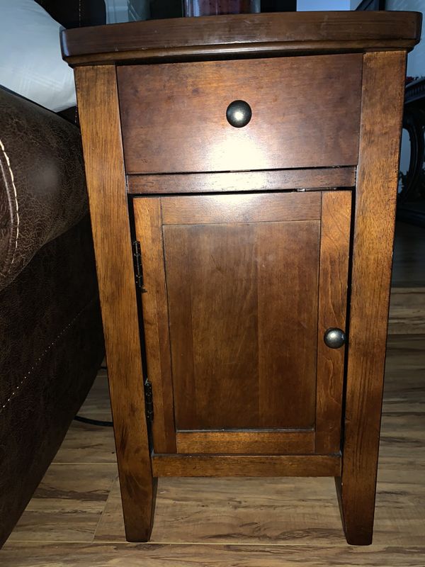 Two Costco end tables with outlets on back for Sale in Chula Vista, CA