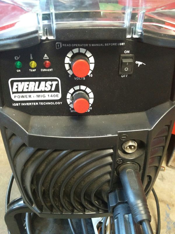 Everlast Mig Welder 110V Power iMig 140E for Sale in Escondido, CA