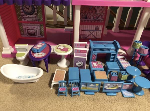 american plastic 4 room dollhouse