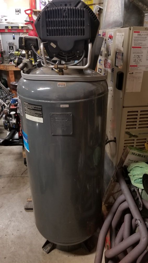 DEVILBISS Pro 4000 Air compressor. for Sale in Marysville, WA OfferUp