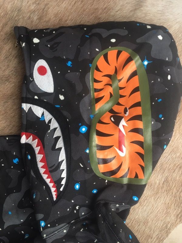Bape Galaxy Hoodie Size XL for Sale in Los Angeles, CA - OfferUp