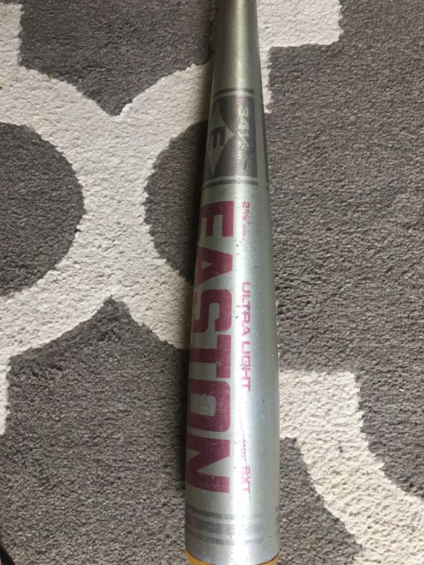 Easton old model ultra light baseball bat 34.5”,29.5oz for Sale in