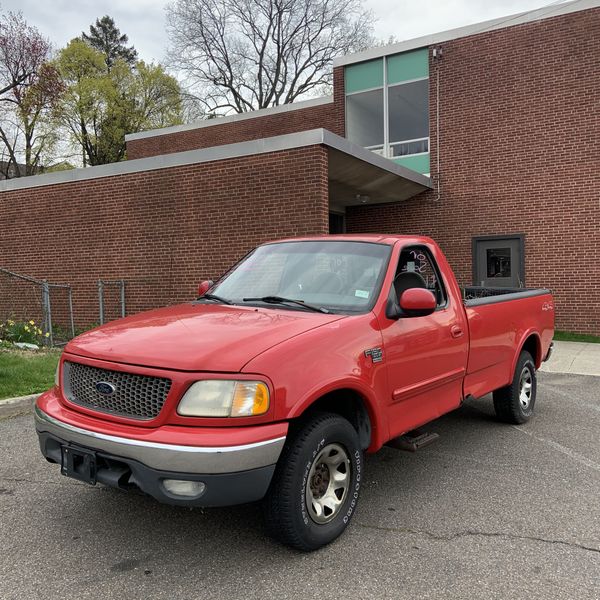 2000 Ford F150 7700 series for