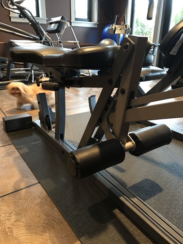 Precor S3.25 Strength Machine for Sale in Snohomish, WA OfferUp