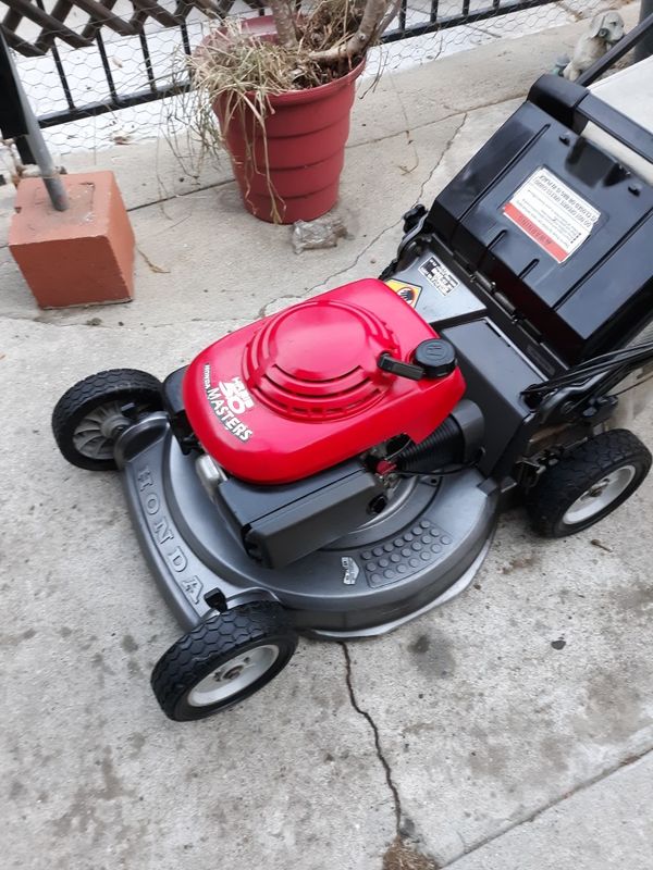 Honda hrc215 master commercial lawn mower for Sale in Paramount, CA ...