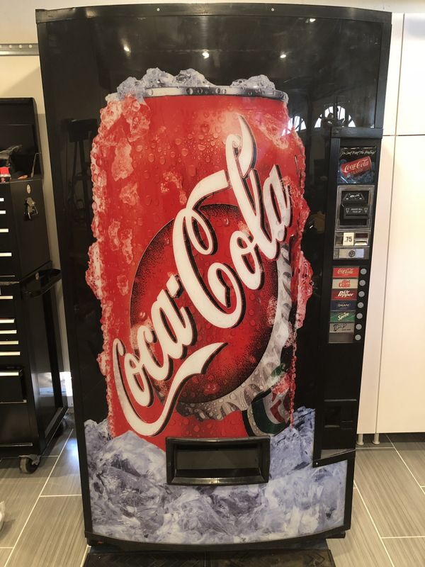 Coca Cola Vending Machine for Sale in San Diego, CA OfferUp