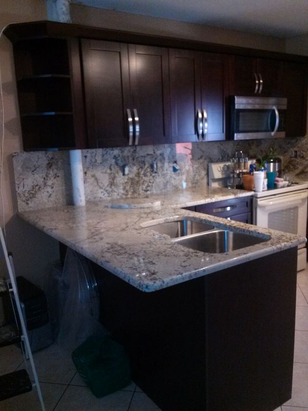 Gabinetes de cocina for Sale in Hialeah, FL - OfferUp