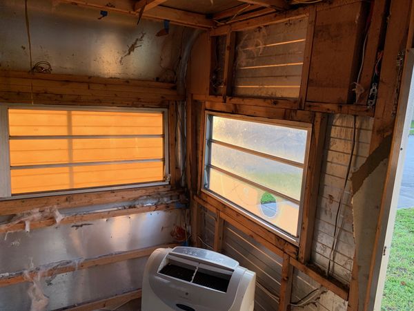 Enclosed trailer for Sale in Pembroke Pines, FL - OfferUp