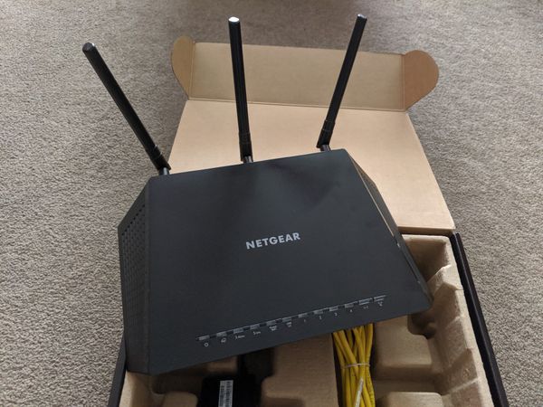 Netgear Nighthawk AC1750 Smart WiFi Router R6700v3 for Sale in Westport ...