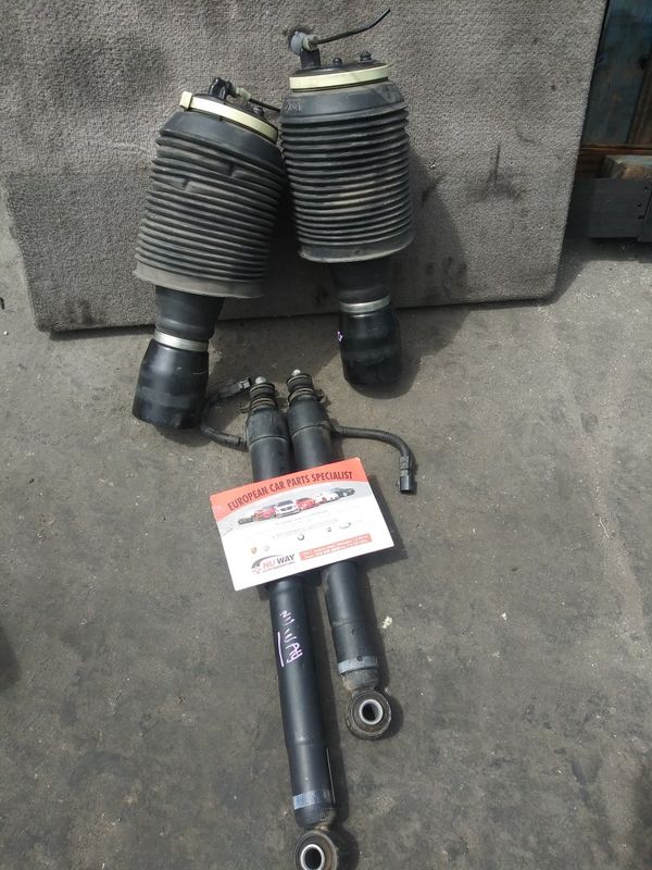 2006 Lexus GX470 shocks air suspension for Sale in Los Angeles, CA