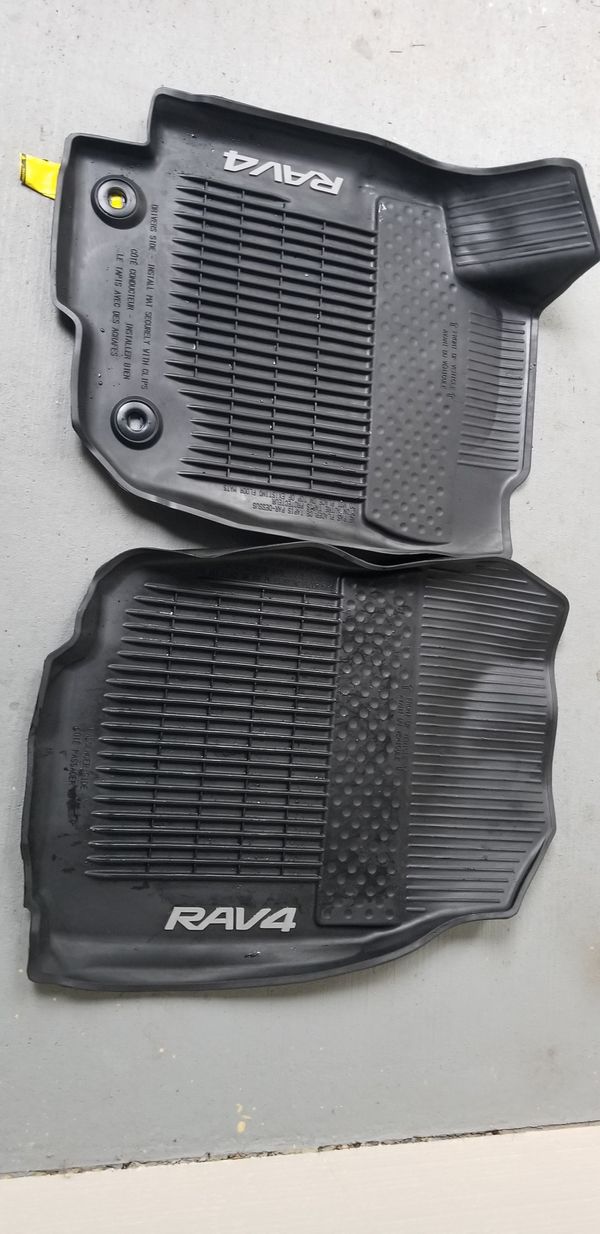 Toyota Rav4 2018 Rubber Floor Mats