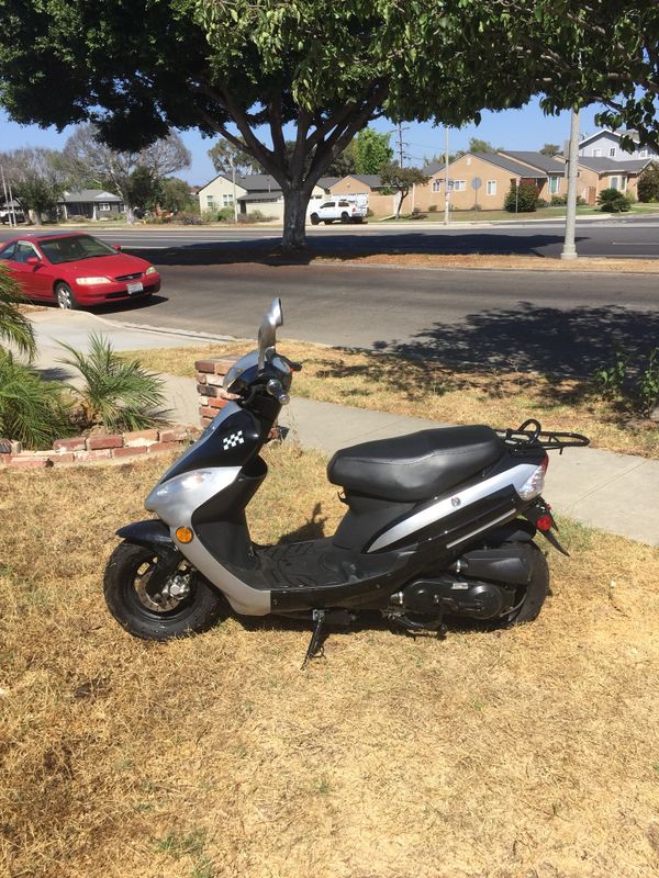 2012 Jonway 49cc four stroke Scooter for Sale in Long Beach, CA OfferUp
