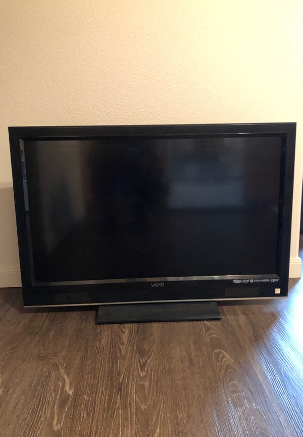 40 inch Vizio 1080p TV for Sale in Portland, OR OfferUp