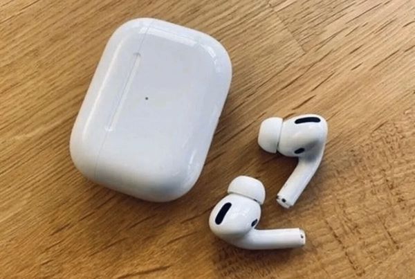 Airpods Pro for Sale in Houston, TX - OfferUp