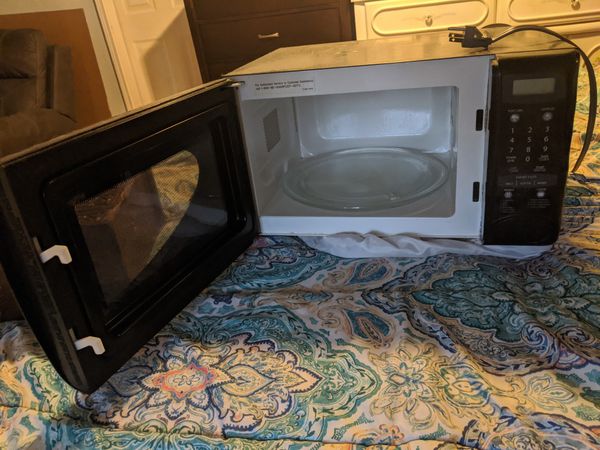 Sharp carousel brand microwave for Sale in Portland, OR - OfferUp