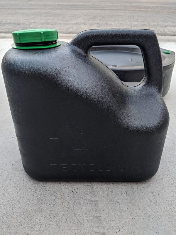 Blitz oil drain pan and oil recycling containers for Sale in Las Vegas