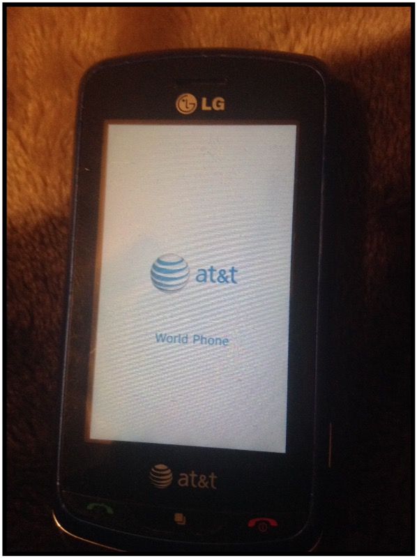 19 OBO OLD LG CELL PHONE for Sale in San Jose, CA OfferUp