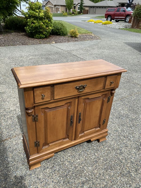 Antique Tell City Furniture "Young Republic" / Console; Andover