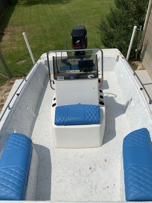 bay quest 20 ft center console. 200 mercury saltwater. for Sale in La