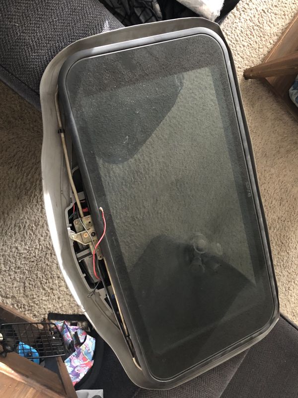Universal sunroof for Sale in Montclair, CA OfferUp