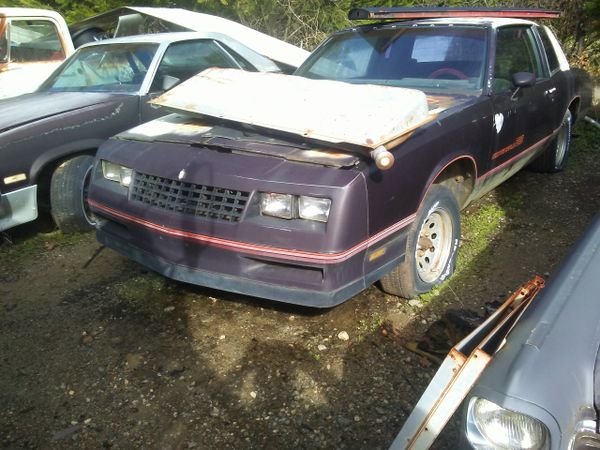 G body SS Monte Carlo front clip for Sale in Easley, SC - OfferUp