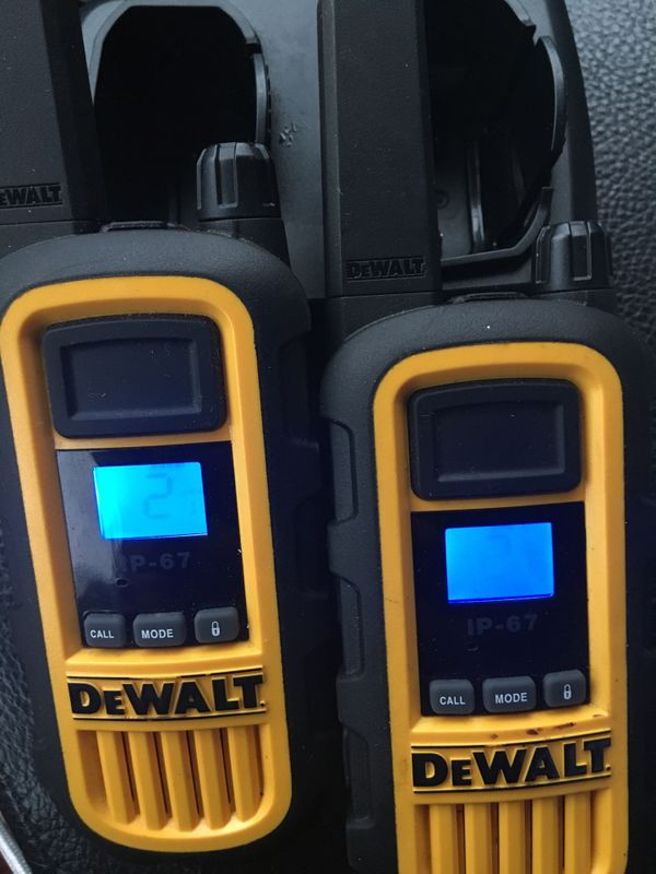 Milwaukee 500 lumens and DEWALT WALKIE TALKIE Set, IP-67, CH-D800 for