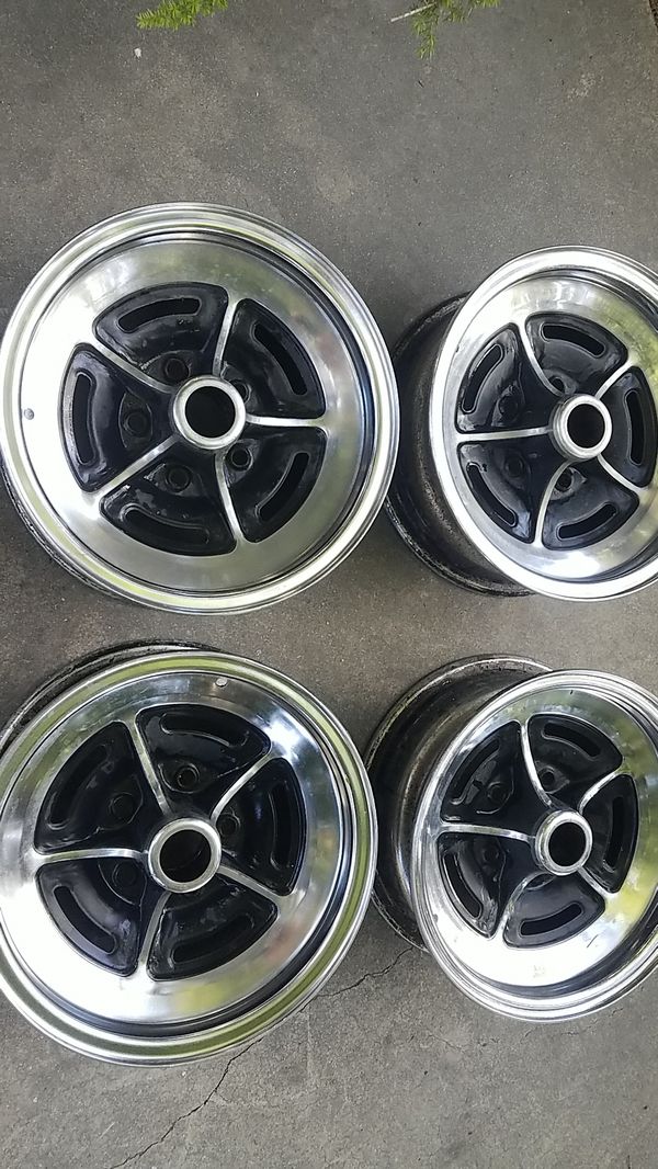 Buick Road / Rally Wheels 15×6 / 5X5 Bolt Pattern for Sale in Downey ...