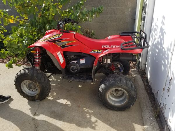 Polaris moto 4 llantas 2x4 automática con reversa motor cc450 lista