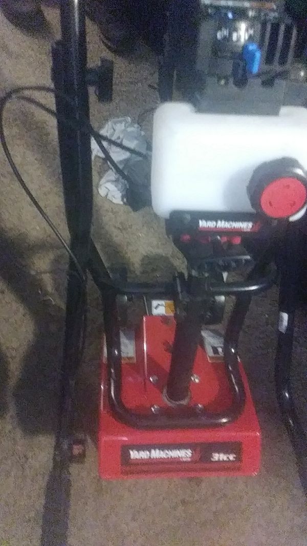 Yard machine 31cc mini tiller for Sale in Longview, WA - OfferUp