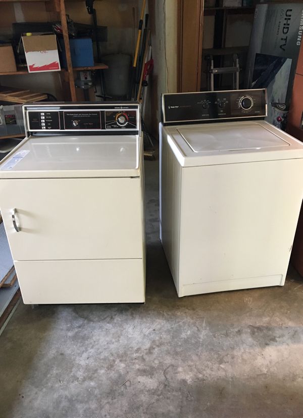 Old school washer and dryer. Works great for Sale in Portland, OR - OfferUp