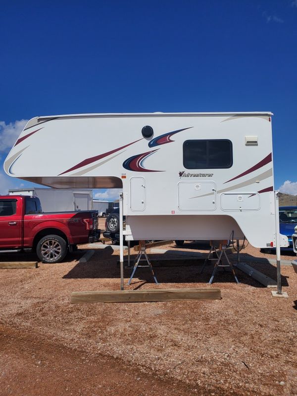 2014 Adventurer 86FB Truck Camper for Sale in Colorado Springs, CO