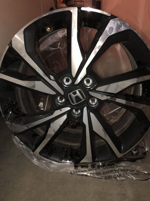 18’ OEM original 2018 Honda Civic SI Wheels set for Sale in Puyallup