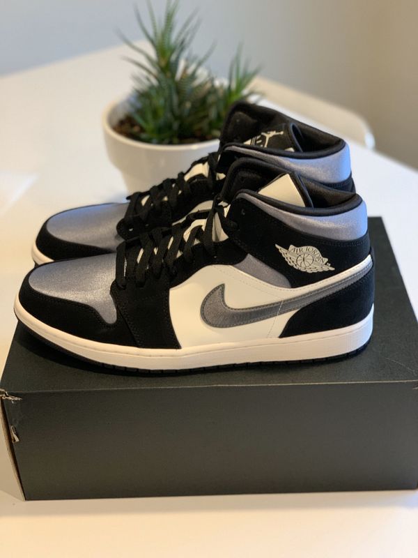 aj1 black and grey