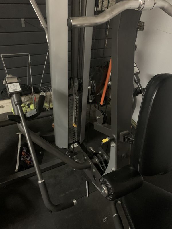 Hoist V5 home gym with leg press attachment for Sale in Chandler, AZ OfferUp