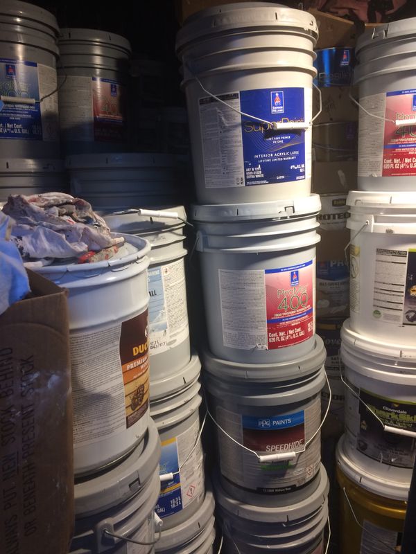 Paint Sherwin Williams / Rodda for Sale in SeaTac, WA Paint Sherwin Williams / Rodda for Sale in SeaTac, WA