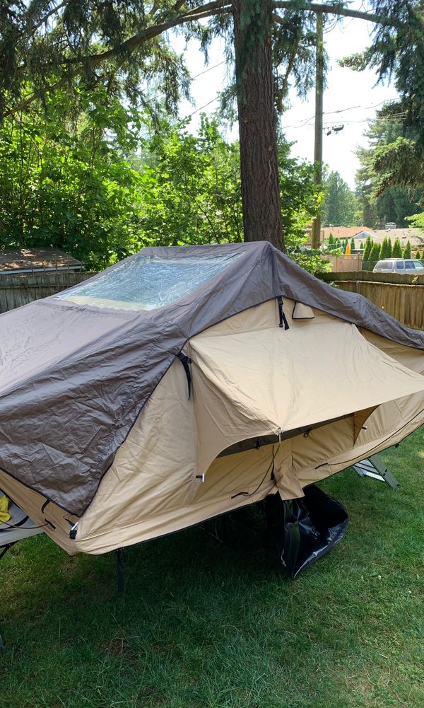 CVT Mt Shasta Roof Top Tent for Sale in Seattle, WA - OfferUp