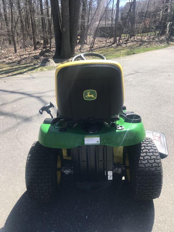 John Deere E120 Service