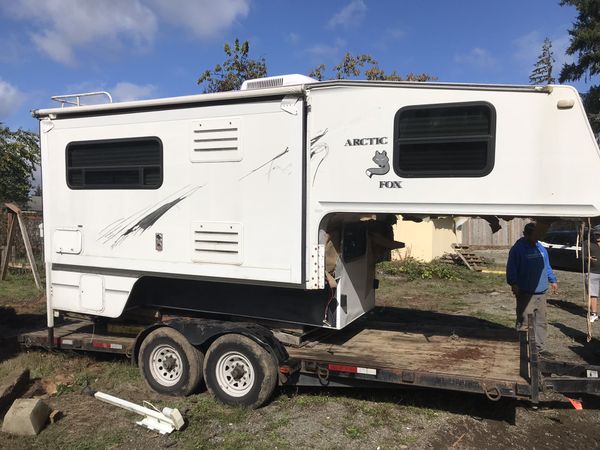 Arctic fox camper for Sale in Olympia, WA - OfferUp