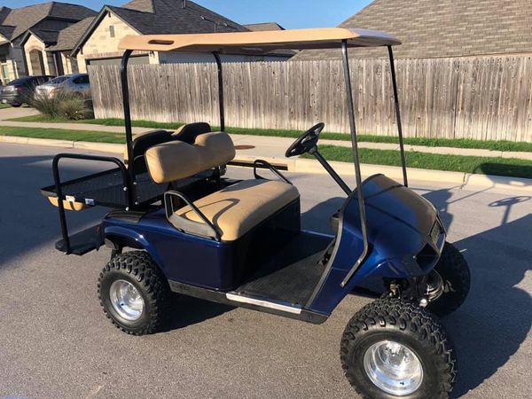 2003 EZGO TXT Golf Cart -Electric-LIFTED for Sale in Austin, TX - OfferUp