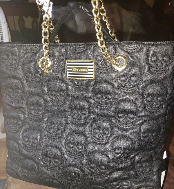 Betsey Johnson Skull Purse for Sale in Baytown, TX - OfferUp