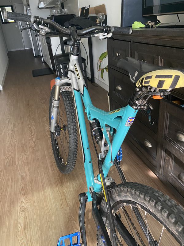 yeti full suspension mountain bike