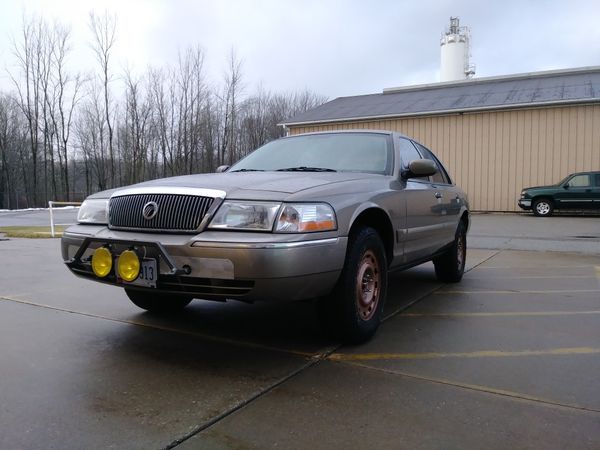 Lifted Off Road Grand Marquis for Sale in Stow, OH - OfferUp