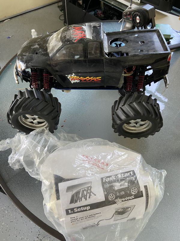 traxxas gas powered cars
