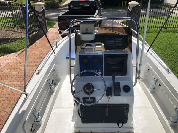 2002 1900 Key West Sportsman for Sale in Miami, FL - OfferUp