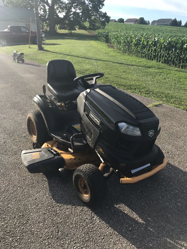 Craftsman Pro Series 8200 Riding Mower at Craftsman Tractor