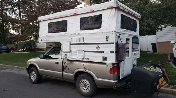 1998 chevy s10 with Truck camper for Sale in North Babylon, NY - OfferUp