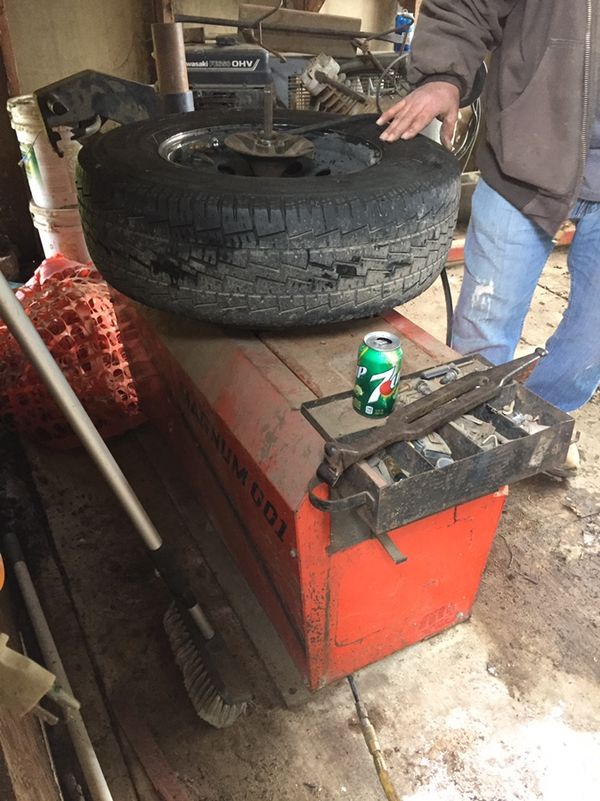 Magnum 001 tire changer for Sale in Elverta, CA OfferUp