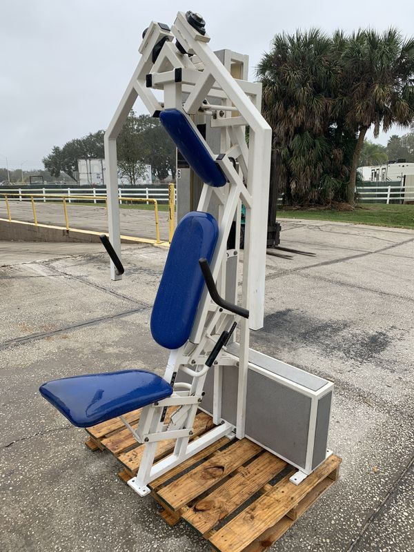 Wow! Rare MedX Chest Press With Massive 600 Lb Weight Stack Great