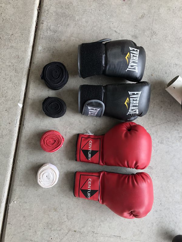 100lb Heavy Bag, Speed Bag, Stand, Gloves, and Wraps for Sale in Rocklin, CA - OfferUp