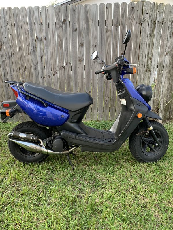 2005 yamaha zuma 50cc for Sale in Sebastian, FL - OfferUp